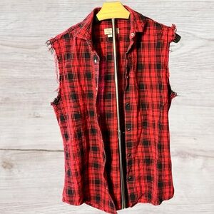 Red and Black Plaid Sleeveless Shirt